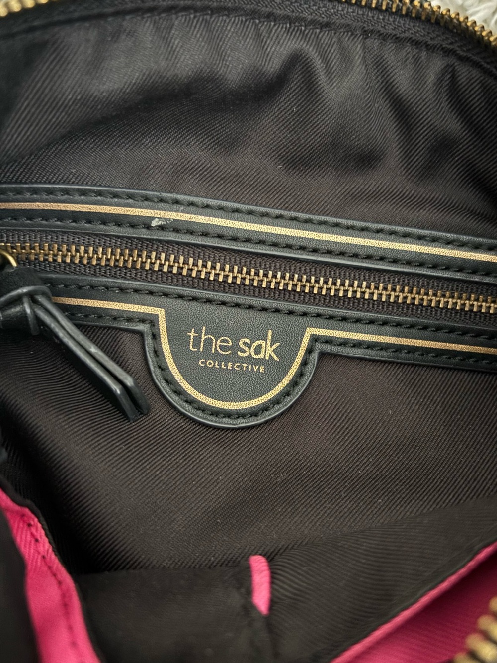 THE SAK  convertible LADERA pebbled leather BLACK crossbody POCKETS bag - Picture 11 of 14